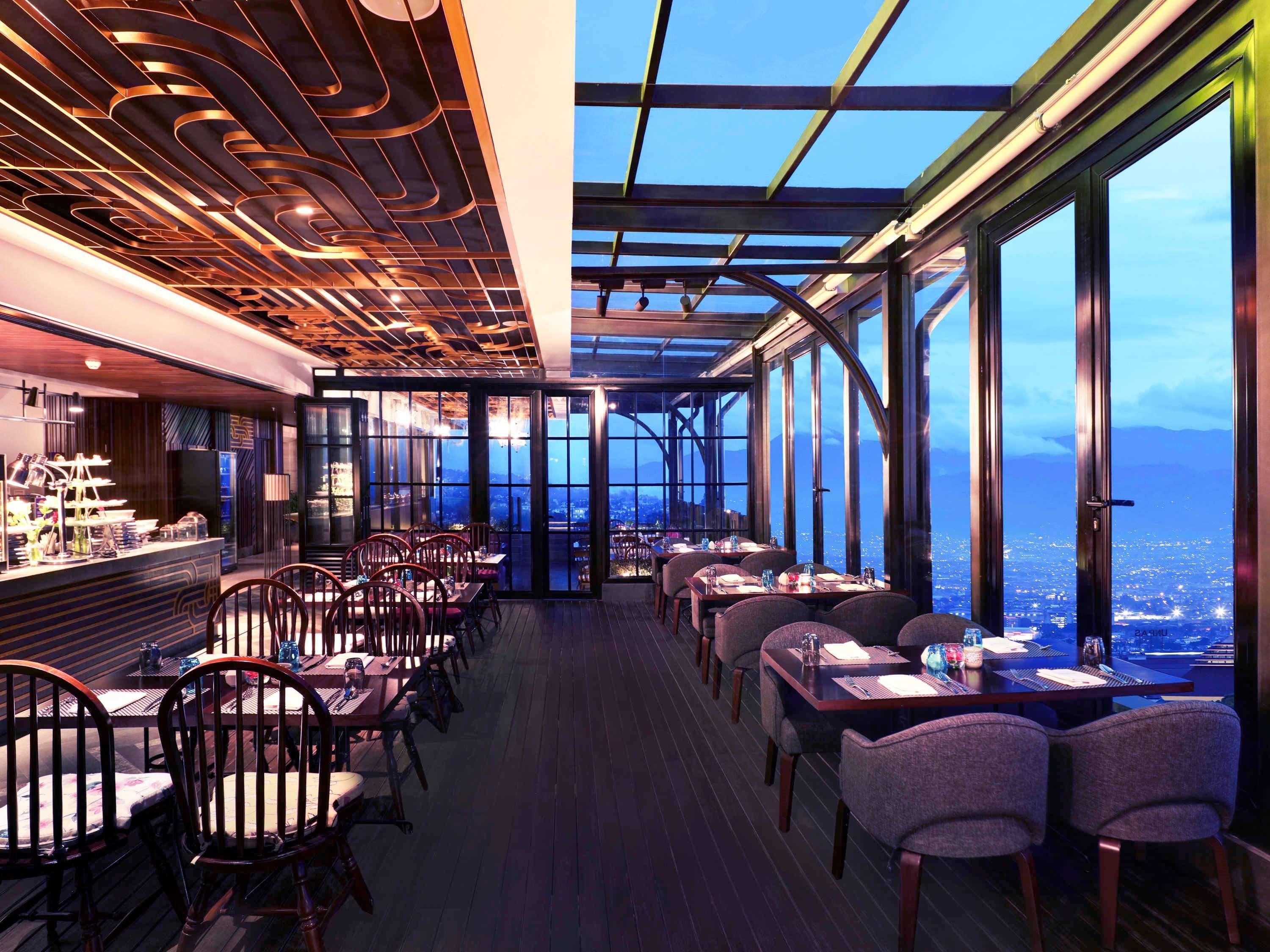 Grand Mercure Bandung Setiabudi Esterno foto