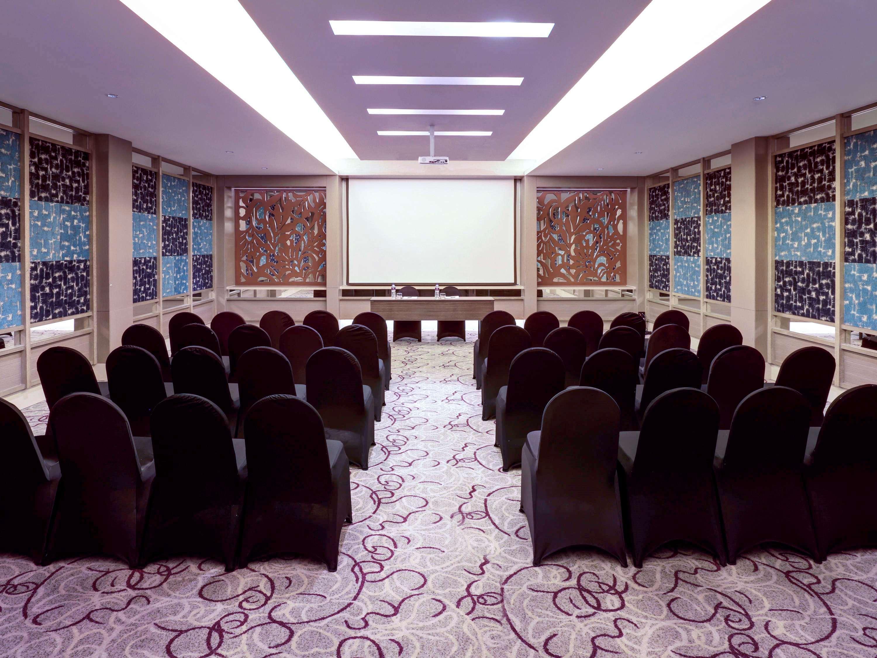 Grand Mercure Bandung Setiabudi Esterno foto
