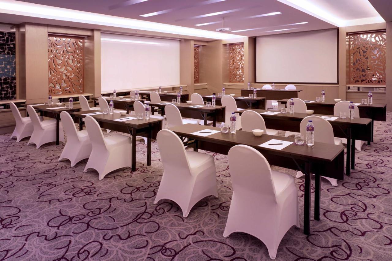 Grand Mercure Bandung Setiabudi Esterno foto
